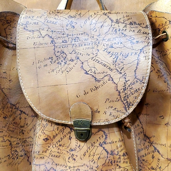 Patricia Nash Signature Map Drawstring Backpack - Picture 2 of 13
